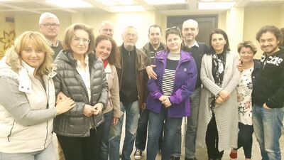 Incepem sa ne adunam